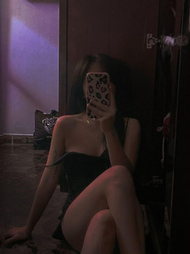 Madii, 18, Canada