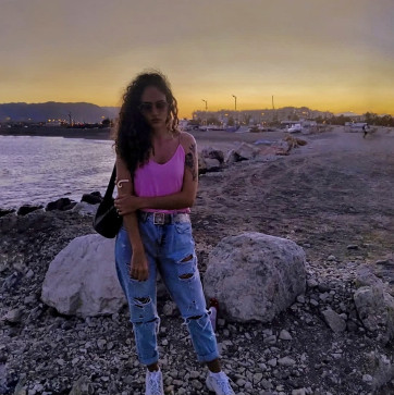 Lily, 18, Spain
