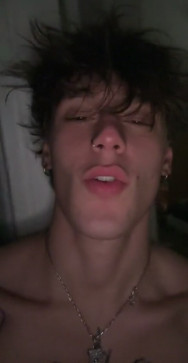 Dom4Sub, 18, United States