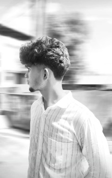 Zorroo, 22, India