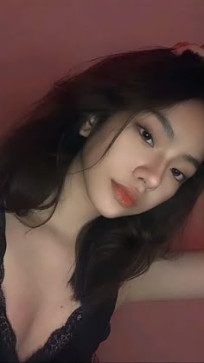 Rachel, 21, United States