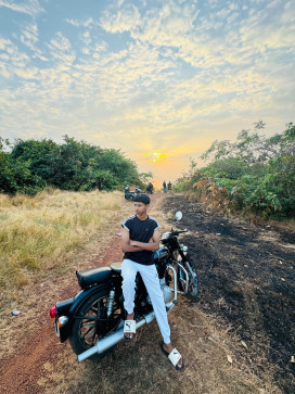 Nilesh Goltekar, 18, India