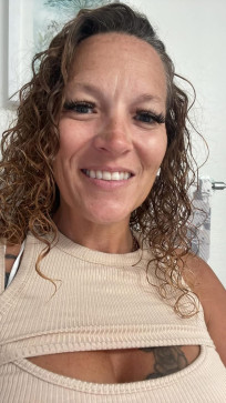 Victoria, 39, United States