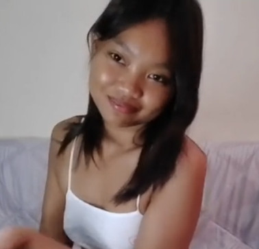 Sasha, 19, India
