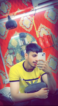 Romeo, 22, India