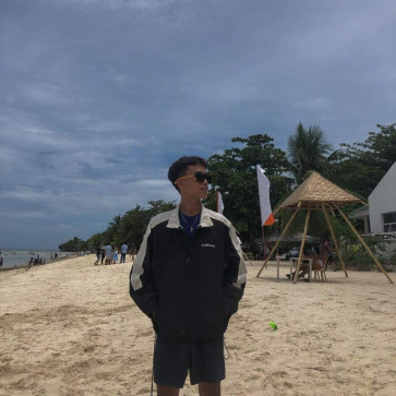 James Batolinaw, 20, Philippines