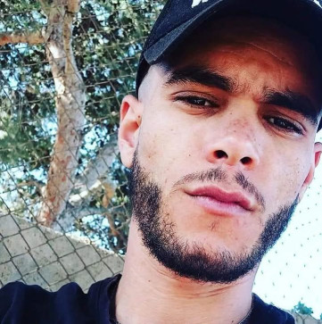 3D 2Y, 25, Algeria