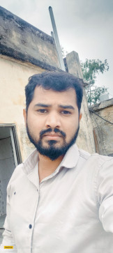 Milind Bisen, 28, India