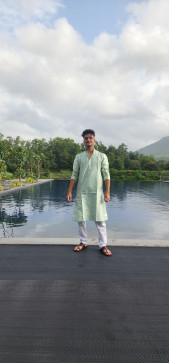 Yash Thakur, 22, India