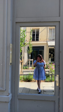Nelly, 27, France
