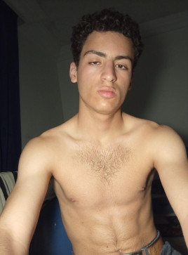Raed, 18, Tunisia