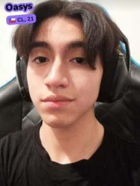 Javier, 22, Chile