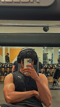 Enzo, 19, India