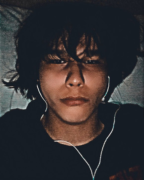 Zac900, 18, Canada