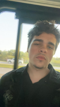 Kaden, 19, United States