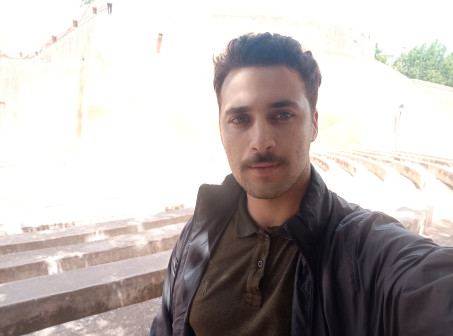 Khaled BENAMIROUCHE, 26