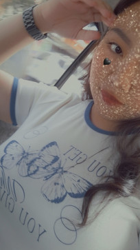 Zevy, 28, Philippines