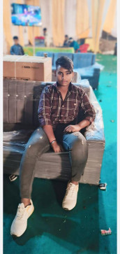 Lucky, 18, India