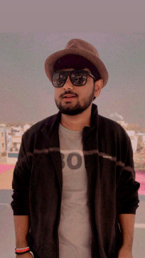 Vedant Shah, 21, India