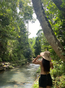 Cee, 19, Philippines