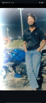 Shashi Kundiya, 20, India