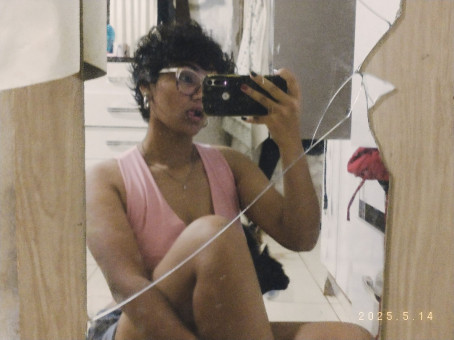 Hellen Karolinie, 18, Brazil