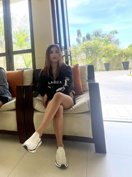 Shiela Villacorta, 36, Philippines