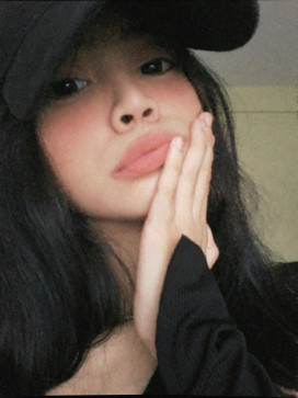 Iya, 18, Philippines