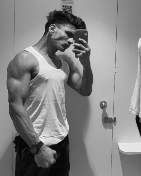 Johny, 26, India