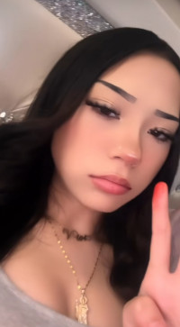 Elisa, 18, United States