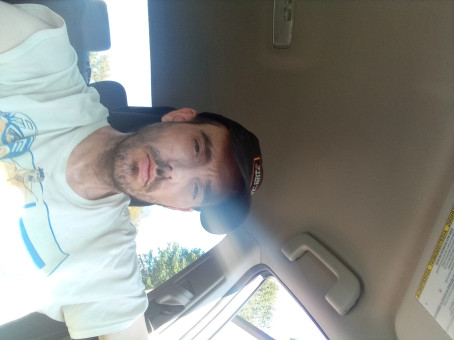 Chrisbeme, 24, United States