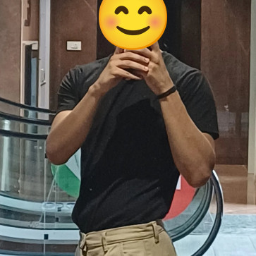 Blunt Vashisht, 18, India