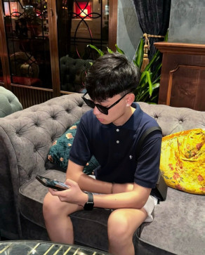 Hoang Phuc, 18, Viet Nam