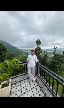 Radhe, 19, India