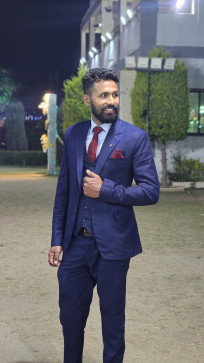 Manish, 29, India