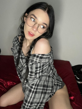 Littlekatrina, 23, United States