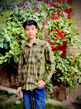 Alfaizsaifi, 18, India