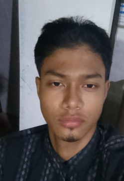 Yetwhs, 20, Australia
