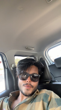 Vasu, 24, India
