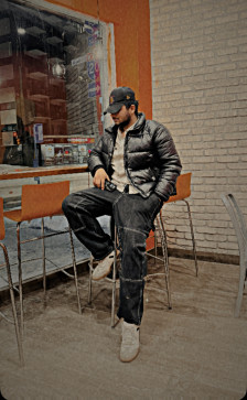 Tushar, 20, Canada