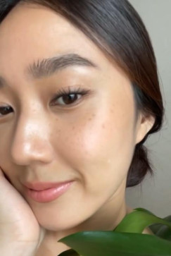 Yana, 35, United States