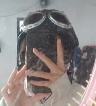 Thugravey Trangg, 18, Viet Nam