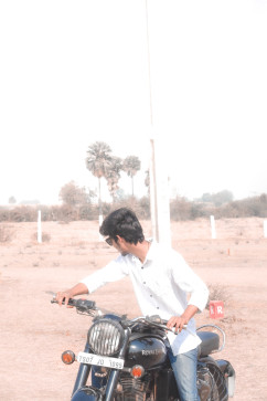 S Rockstar, 19, India