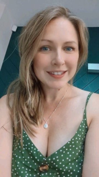 Agnes, 35, United States