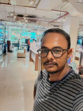 Subham Sen, 32, India