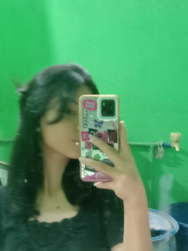 Aigen Behic, 18, Philippines