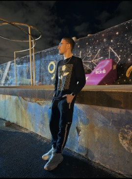 Alex, 25, Romania