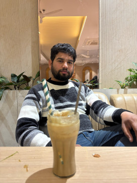 Yatin Arya, 18, India