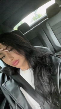 Ana, 19, Greece