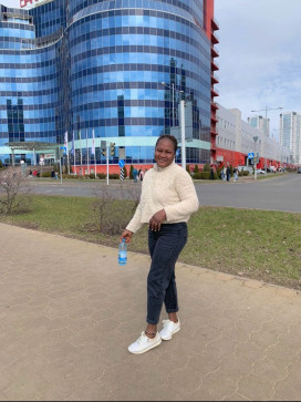 Janet, 25, United Kingdom
